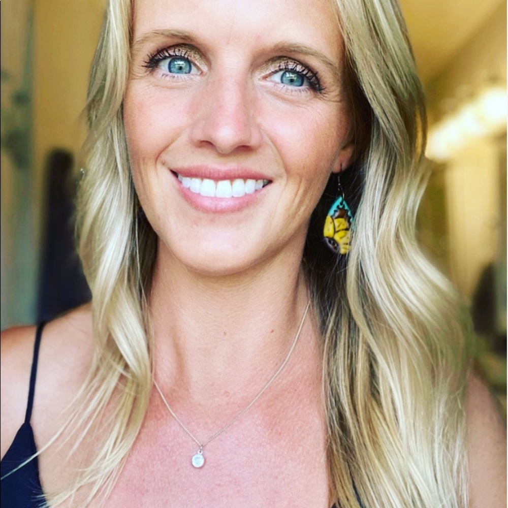 Hey 👋🏼 I'm Samantha 💁🏼‍♀️